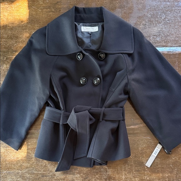 Tahari Jackets & Blazers - Tahari by Arthur S Levine Elegant Black Jacket, SZ 10